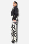 Favori Tekstil desenli büyük gül detaylı zebra desen tulum ve düz renk ceket kombinli ikili takım