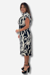 Favori Tekstil zebra desen yırtmaçlı  kemer detaylı elbise (büyük beden)